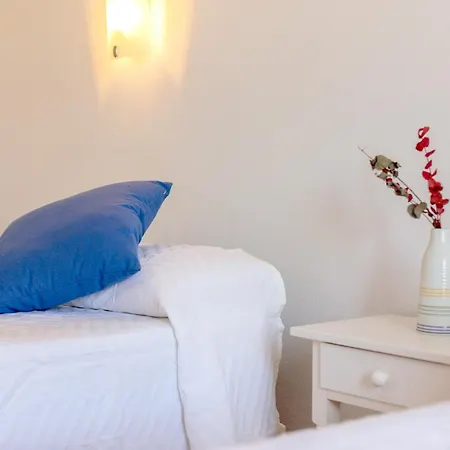 Lurdes Apartment *
